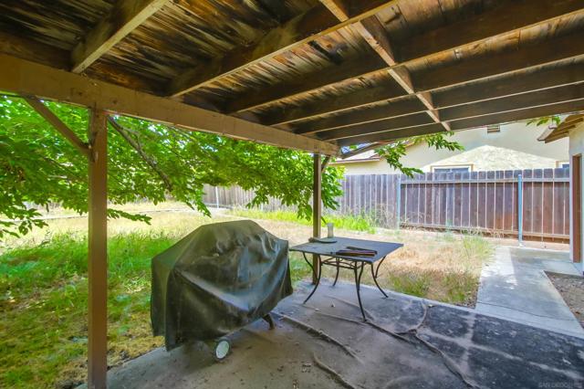 8816 Pagoda Way, San Diego CA: https://media.crmls.org/mediaz/f1823c84-f896-4619-93f3-81dd268f51b1.jpg