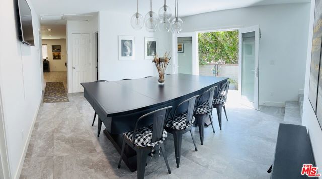 4938 Imlay Avenue, Culver City CA: https://media.crmls.org/mediaz/f183bb34-772b-42bc-a15e-6d1b9382bf27.jpg