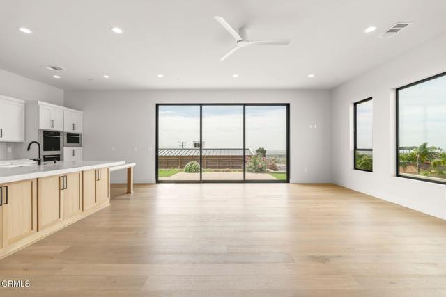 Detail Gallery Image 7 of 32 For 872 via Ondulando, Ventura,  CA 93004 - 4 Beds | 3/1 Baths