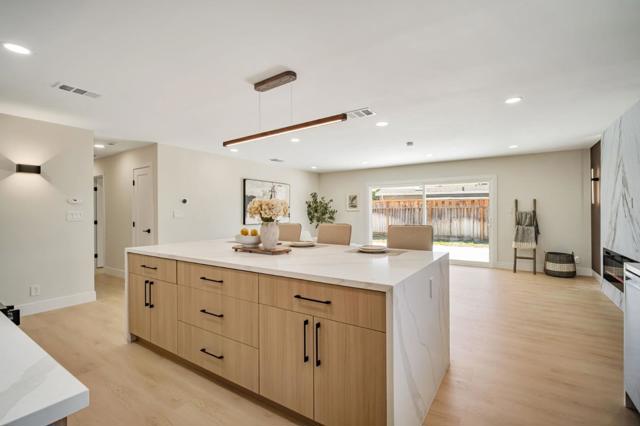 3680 Norfolk Road, Fremont CA: https://media.crmls.org/mediaz/f184fb57-7483-44d4-a9ea-f9568e464a94.jpg