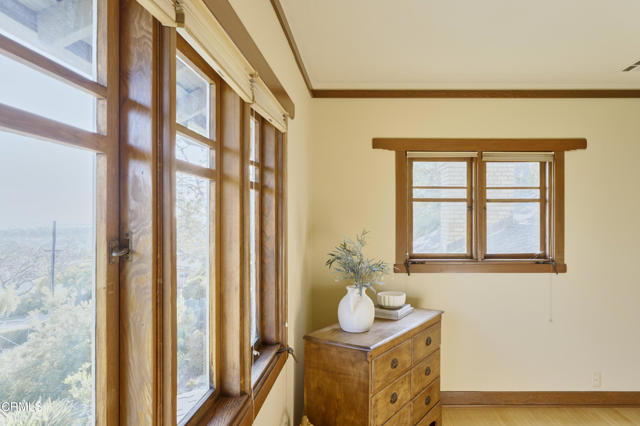 402 Lynn Drive, Ventura CA: https://media.crmls.org/mediaz/f18511e8-affe-412e-a509-052a325f9bf6.jpg