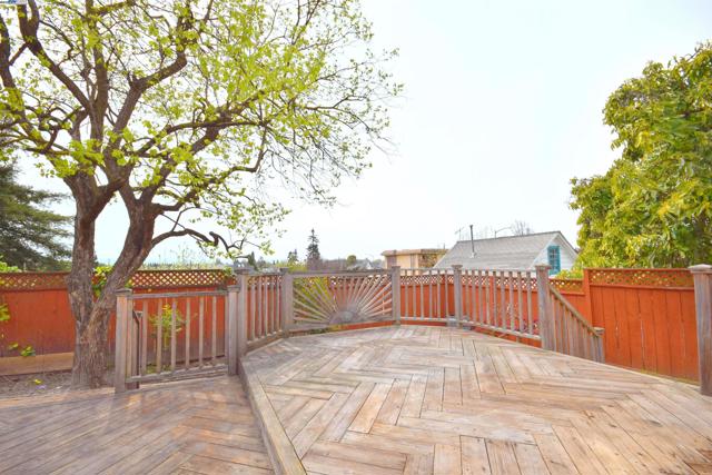 22813 2Nd St, Hayward CA: https://media.crmls.org/mediaz/f185679a-ac93-453f-889e-3881f501c47b.jpg