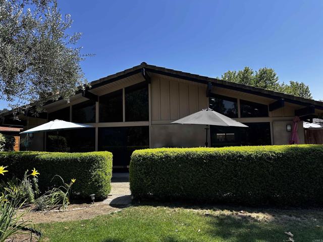 Detail Gallery Image 8 of 27 For 32688 Taspa Ct, Valley Center,  CA 92082 - 3 Beds | 3 Baths