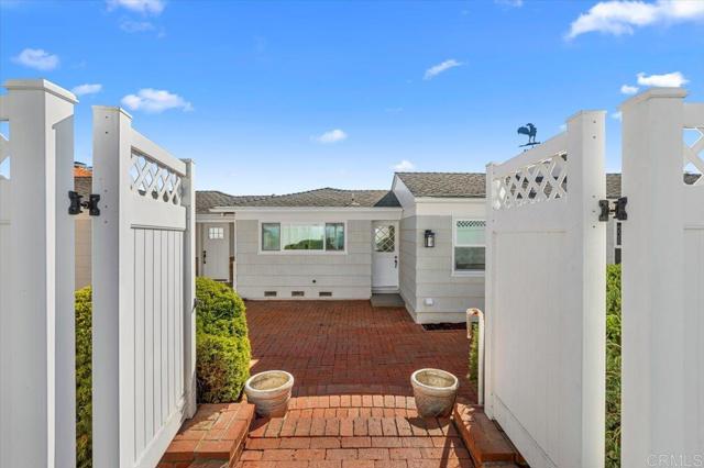 874 Hacienda Drive, El Cajon CA: https://media.crmls.org/mediaz/f18606be-a837-498c-8058-6e9583322e18.jpg