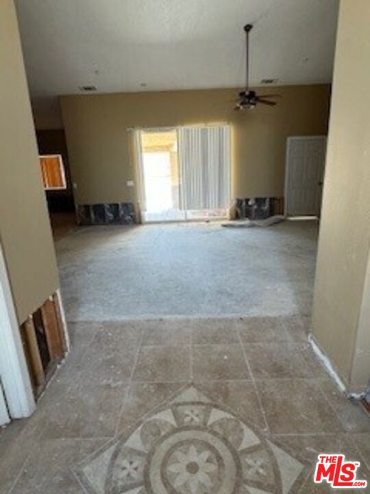MLS #25498513 image #1