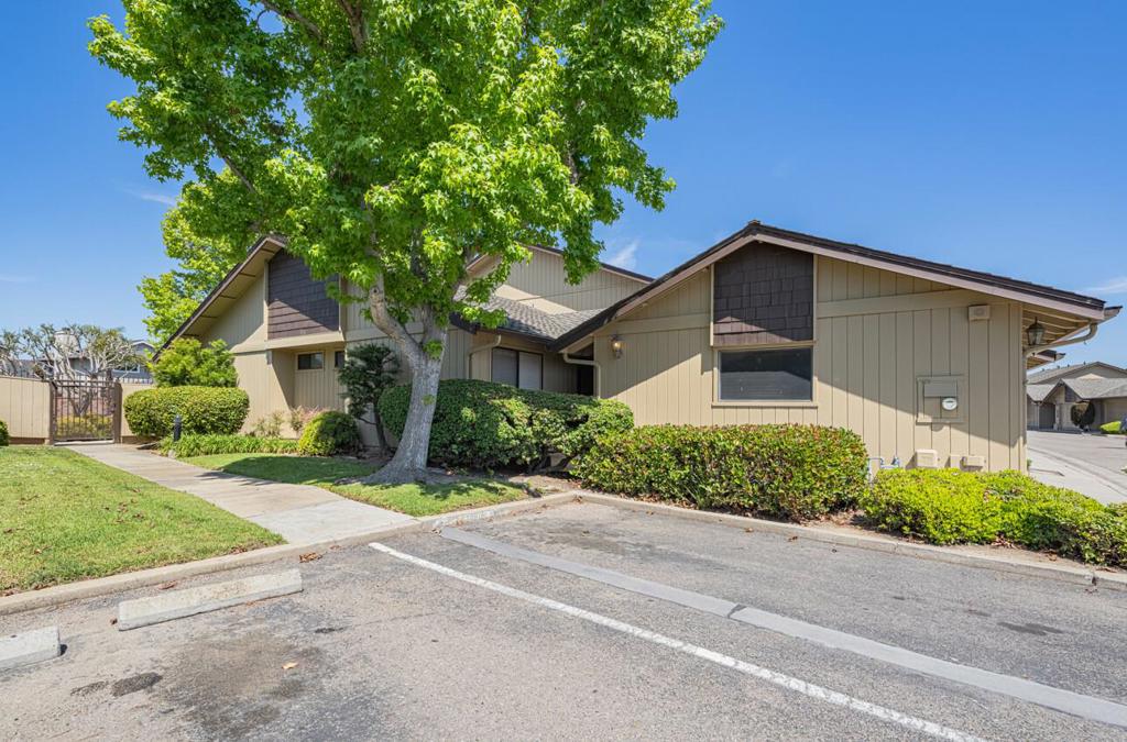 1840 Cherokee Drive #1