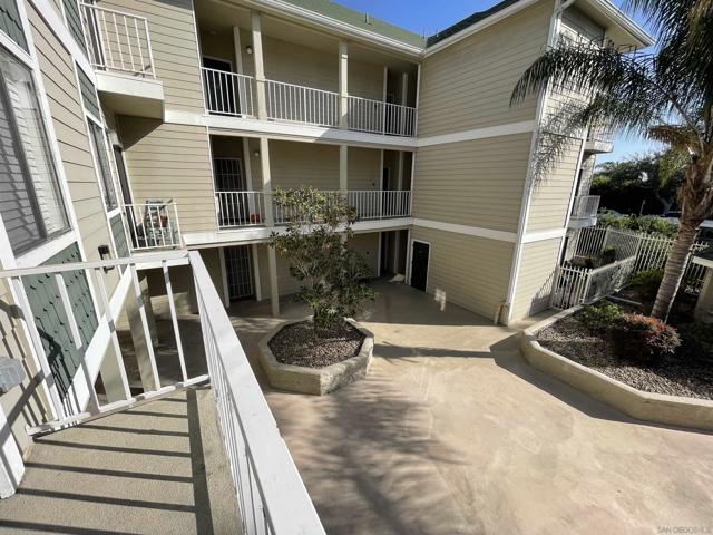 2650 Broadway, San Diego CA: https://media.crmls.org/mediaz/f18688cc-de25-4fc4-9735-d0879ee80b80.jpg