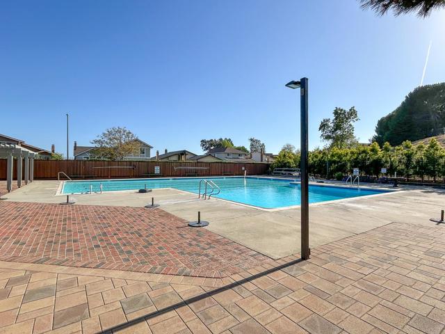 6022 Slopeview Court, Castro Valley CA: https://media.crmls.org/mediaz/f187aba8-c788-437a-94a1-9d9ed793d6db.jpg
