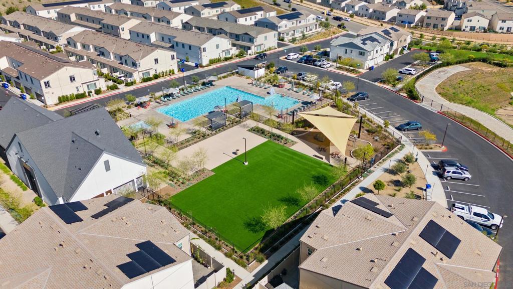 MLS #250034988SD img 46