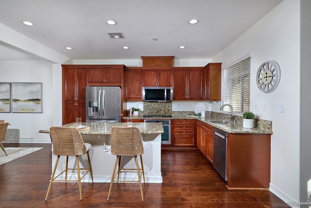 MLS #250043029SD image #12