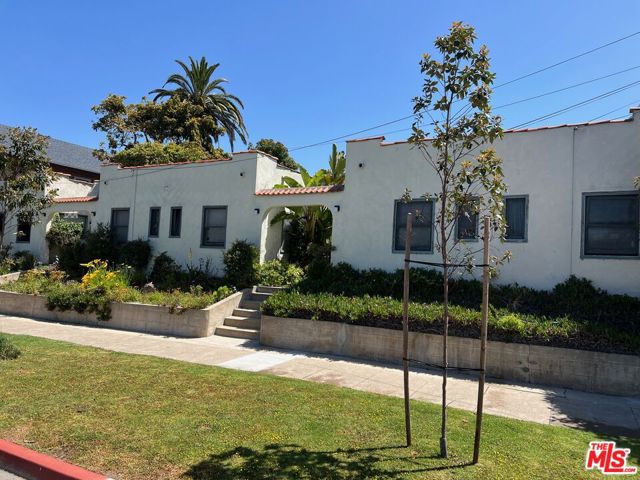 102 Broadway, Redondo Beach, California 90277, ,Residential Income,Sold,Broadway,24396111