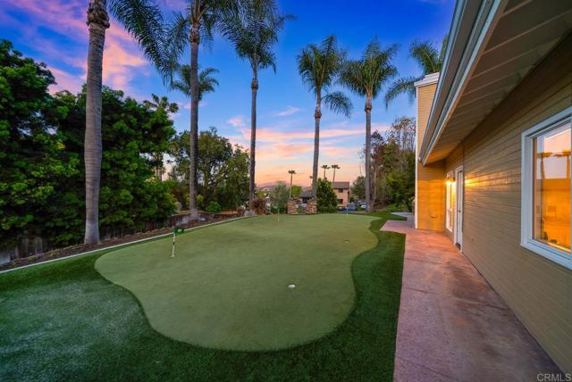 753 Jacquelene Ct, Encinitas CA: https://media.crmls.org/mediaz/f18e38b7-1dec-4128-b809-b06f2f357949.jpg
