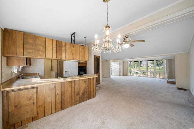 33440 Carlsbad Circle, Thousand Palms CA: https://media.crmls.org/mediaz/f18e8f52-cc67-4c15-a438-bf6af6056860.jpg