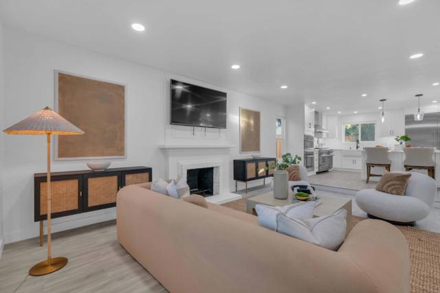 16865 Sundance Drive, Morgan Hill CA: https://media.crmls.org/mediaz/f18ef81c-a07b-4291-9f25-1ee0feb7f136.jpg