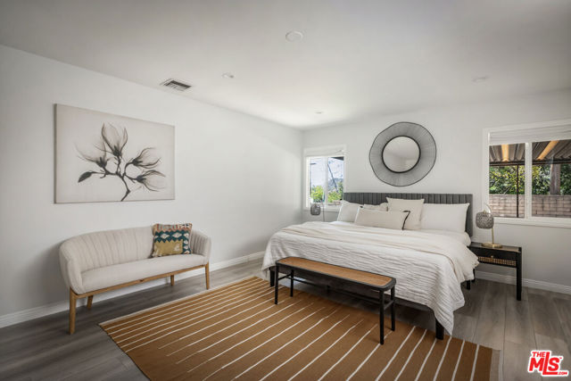 1142 Arbor Dell Road, Los Angeles CA: https://media.crmls.org/mediaz/f18f848f-bc01-4196-8fd3-5a36ffdd188d.jpg