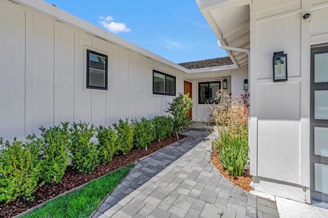 1425 Franchere Place, Sunnyvale CA: https://media.crmls.org/mediaz/f1917f61-79ce-4316-a187-bfe413ec1657.jpg
