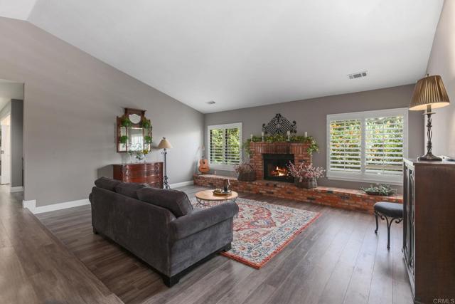 Detail Gallery Image 12 of 72 For 366 Vista Del Indio, Fallbrook,  CA 92028 - 3 Beds | 2 Baths