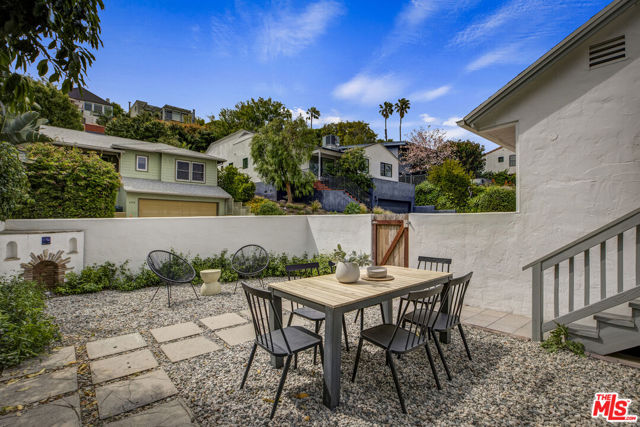 2316 Kenilworth Avenue, Los Angeles CA: https://media.crmls.org/mediaz/f191ac55-ac94-4b22-84db-fc232f0768ea.jpg