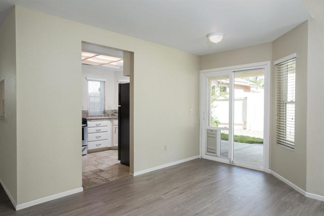 630 Thunder Gln, Escondido CA: https://media.crmls.org/mediaz/f1921321-3f20-4726-95b4-ed72ccbc4e64.jpg