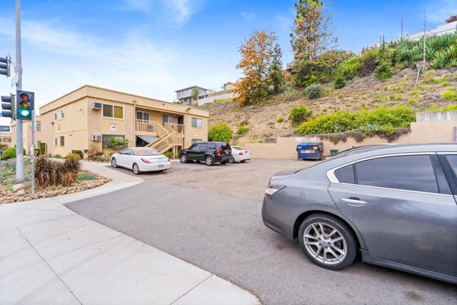 6690 University Ave, San Diego CA: https://media.crmls.org/mediaz/f1932f52-f3a1-44e2-aeb5-25002173f2a6.jpg
