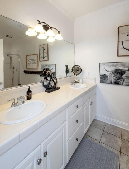600 San Juan, Corralitos CA: https://media.crmls.org/mediaz/f1940f66-a66d-4b39-8dd5-24d6b15d784f.jpg