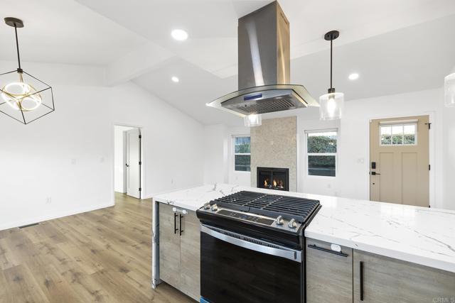 12694 Jackson Heights Drive, El Cajon CA: https://media.crmls.org/mediaz/f194bfa0-99d6-4b3e-8943-7009b3713193.jpg