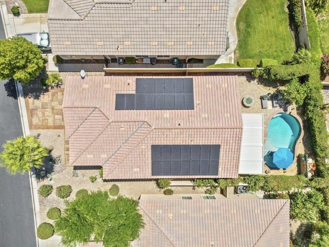 81919 Avenida Dulce, Indio CA: https://media.crmls.org/mediaz/f194da2b-8746-4528-9371-13a702b97c81.jpg
