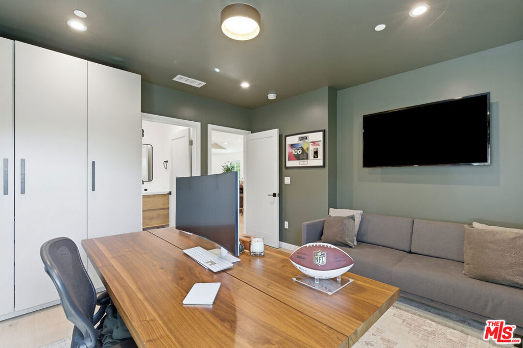MLS #26897693 image #19