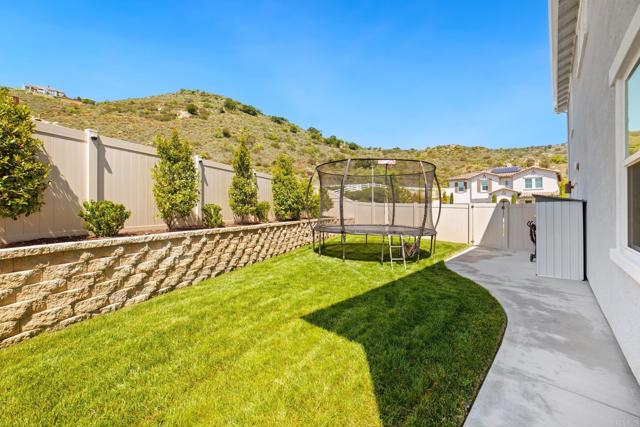 Detail Gallery Image 20 of 42 For 4650 Silent Knoll Dr, Fallbrook,  CA 92028 - 4 Beds | 3 Baths