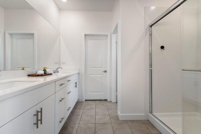 76333 Oxford Lane, Palm Desert, CA 92211