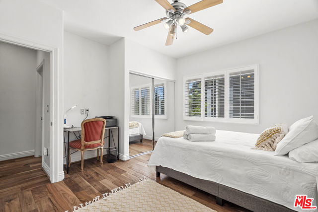 4544 Tobias Avenue, Sherman Oaks CA: https://media.crmls.org/mediaz/f1966bd9-c4ba-4ca1-9cb6-9061cdc83f82.jpg