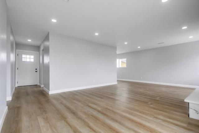 824 PARAISO AVE, Spring Valley CA: https://media.crmls.org/mediaz/f1974874-576f-4406-a6ab-36fc674123df.jpg