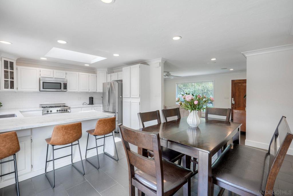 7055 Whipple - photo 11