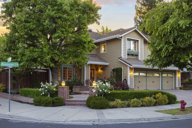 304 AVONDALE LANE, Livermore CA: https://media.crmls.org/mediaz/f19ab7ef-fbc7-4974-8f3c-b61f4cab27b5.jpg
