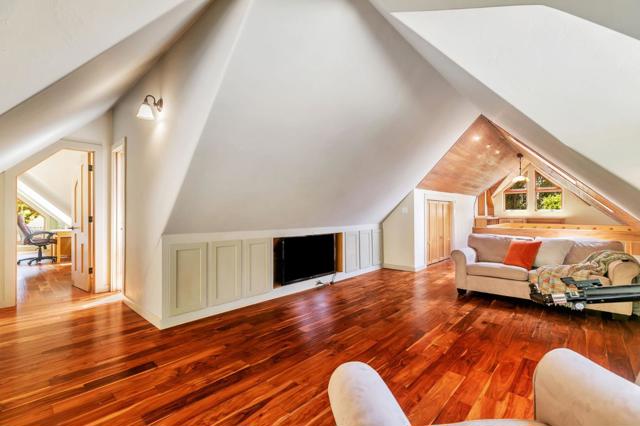 411 Hecker Pass Road, Watsonville CA: https://media.crmls.org/mediaz/f19b8827-804c-4a2d-b425-9408d1755007.jpg