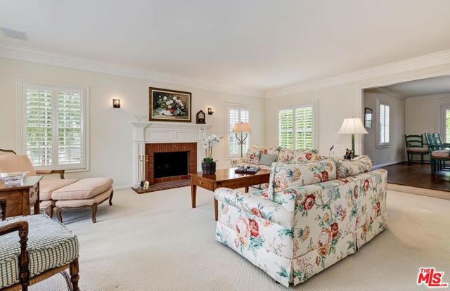 1405 EL BOSQUE Court photo 2
