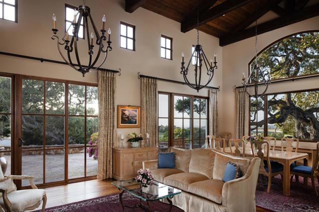 7595 Paseo Vista, Monterey CA: https://media.crmls.org/mediaz/f19bb44f-4ec5-4e39-b774-48337b58d9b1.jpg