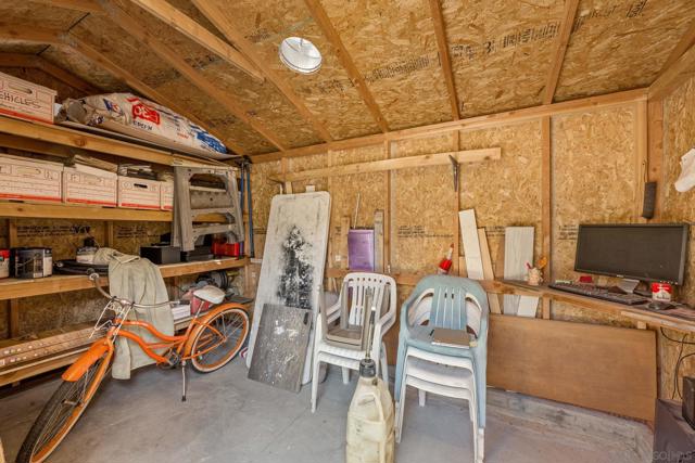 12220 Valhalla Drive, Lakeside CA: https://media.crmls.org/mediaz/f19c2d49-5cef-4e05-8a57-6bb29d473258.jpg