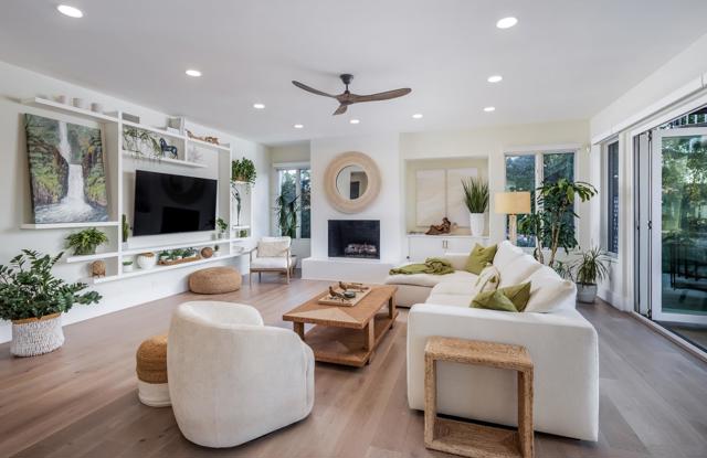 7430 St. Andrews Rd, Rancho Santa Fe CA: https://media.crmls.org/mediaz/f19e3159-1cbb-4fe3-bed0-2fa6e07bc8b7.jpg