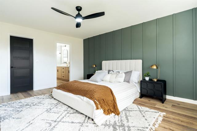 3624 Governor Dr, San Diego CA: https://media.crmls.org/mediaz/f19ebdd3-1da3-4f3a-8eac-45e791158040.jpg