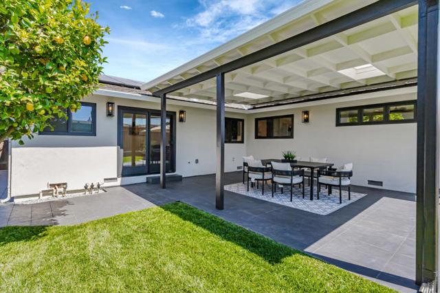 1588 Calle De Stuarda, San Jose CA: https://media.crmls.org/mediaz/f19fd88a-5adb-4fe2-961e-c44bc1f7ea66.jpg