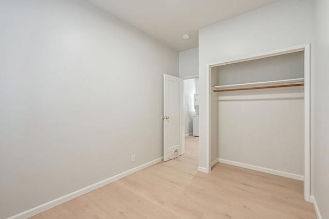 1218 13th Avenue, Oakland CA: https://media.crmls.org/mediaz/f1a022e9-86ca-4d04-af07-019805cad724.jpg