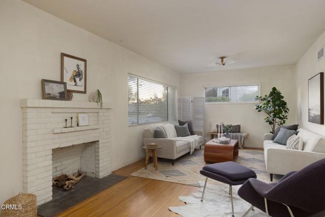 Detail Gallery Image 4 of 31 For 1995 Paloma St, Pasadena,  CA 91104 - 3 Beds | 2 Baths