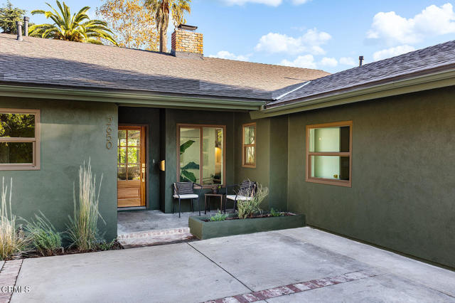 Detail Gallery Image 3 of 33 For 2650 Catherine Rd, Altadena,  CA 91001 - 3 Beds | 2 Baths
