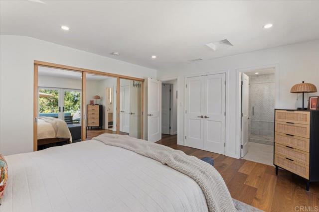 5125 El Secreto, Rancho Santa Fe CA: https://media.crmls.org/mediaz/f1a11a9e-00a7-4344-8c08-41e032279108.jpg