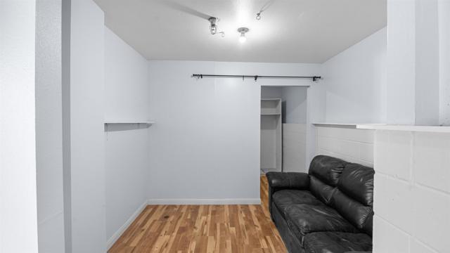 190 Bautista Court, Oceanside CA: https://media.crmls.org/mediaz/f1a1f5fe-26a9-4b0e-bdc3-db7a04e7f0b9.jpg