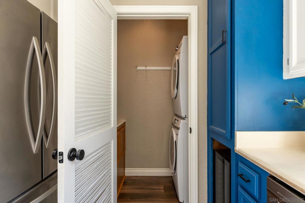 MLS #250045027SD image #12