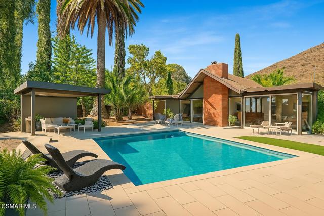 1449 Fordham Avenue, Thousand Oaks CA: https://media.crmls.org/mediaz/f1a370d0-e864-47c1-abde-7251ff8ea383.jpg