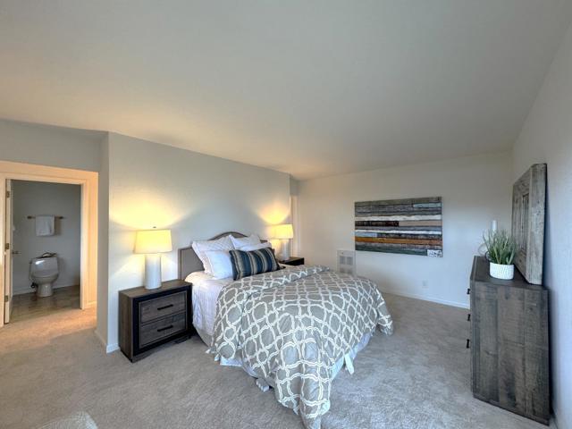 304 12th Street, Montara CA: https://media.crmls.org/mediaz/f1a38e34-3d2d-4999-ae06-9a4c4406d920.jpg