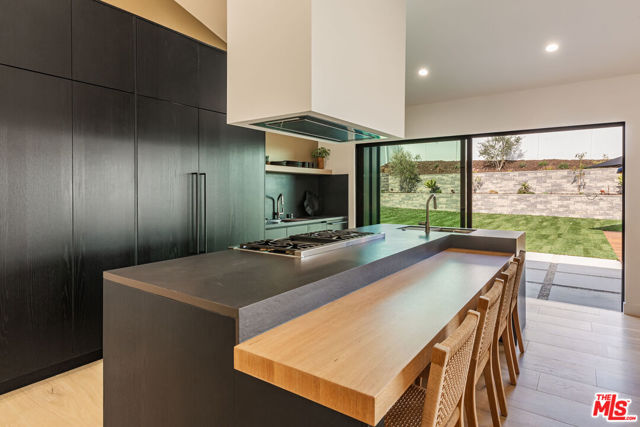 5259 Lewis Road, Agoura Hills CA: https://media.crmls.org/mediaz/f1a46b4b-e406-4cbb-8ad0-904ac0dc6825.jpg